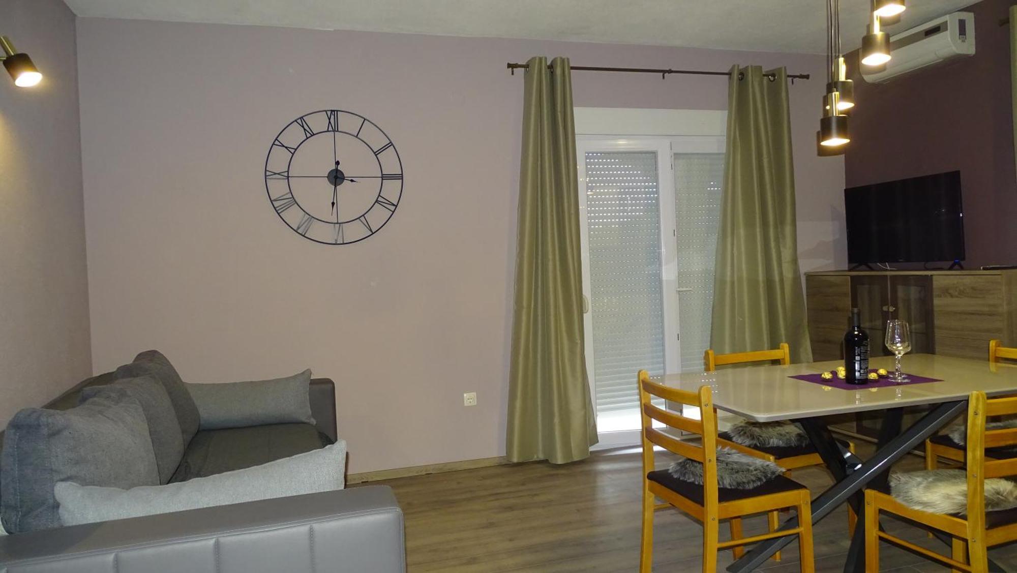 Apartments Luna Сукошан Экстерьер фото