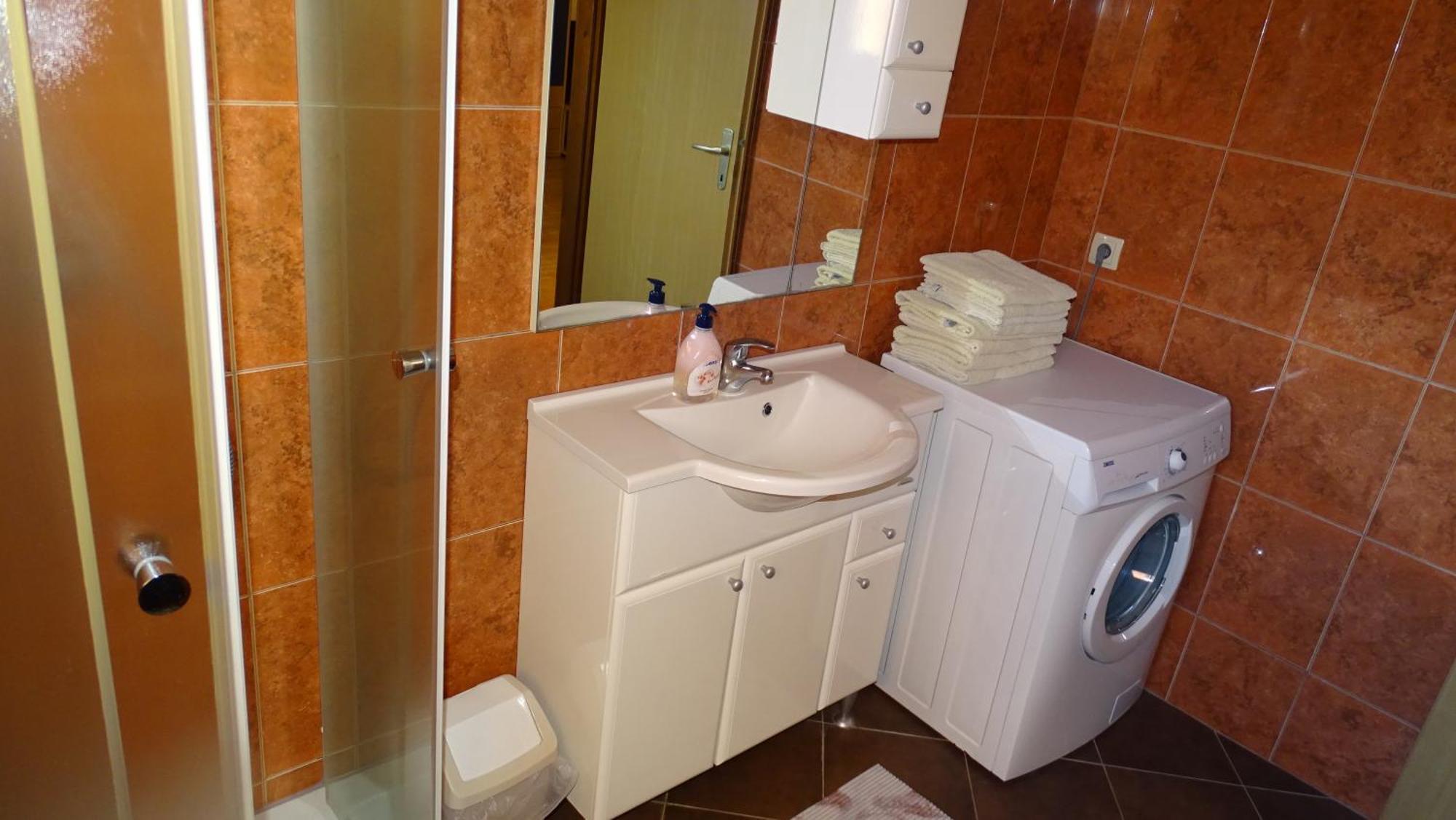 Apartments Luna Сукошан Экстерьер фото