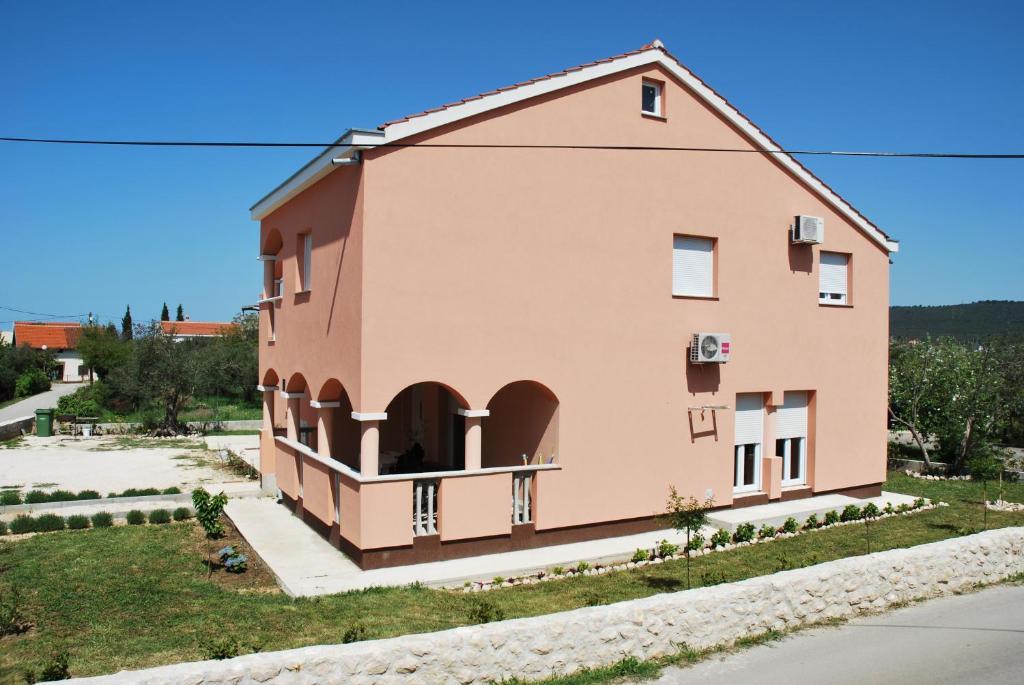 Apartments Luna Сукошан Экстерьер фото