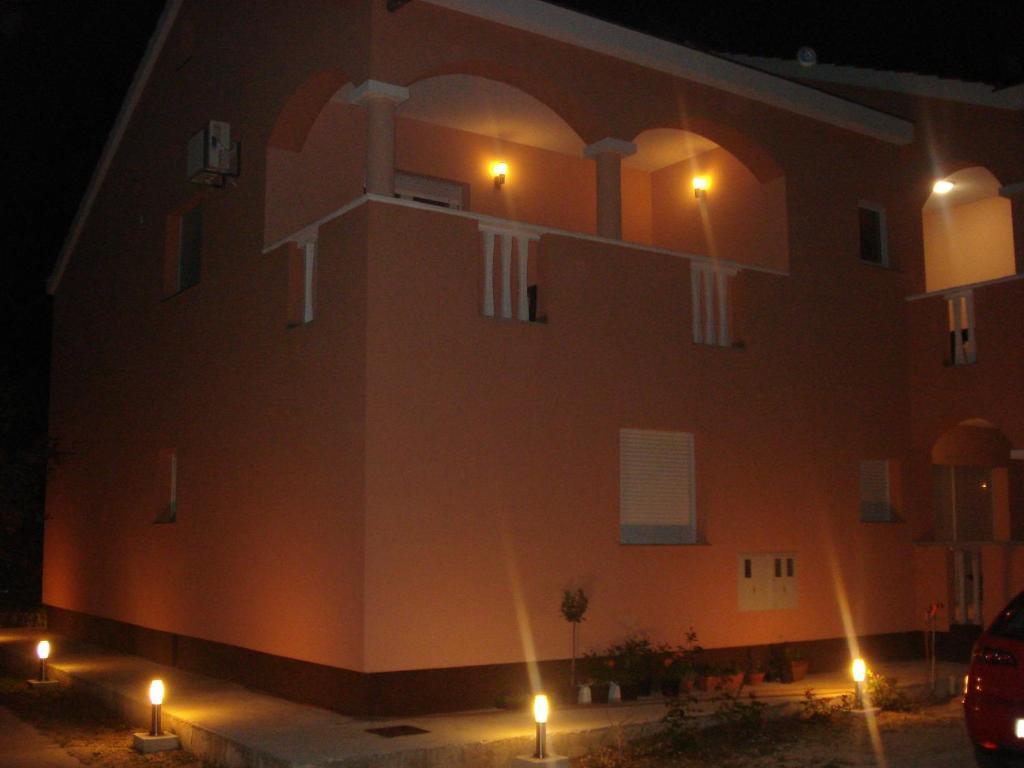 Apartments Luna Сукошан Экстерьер фото