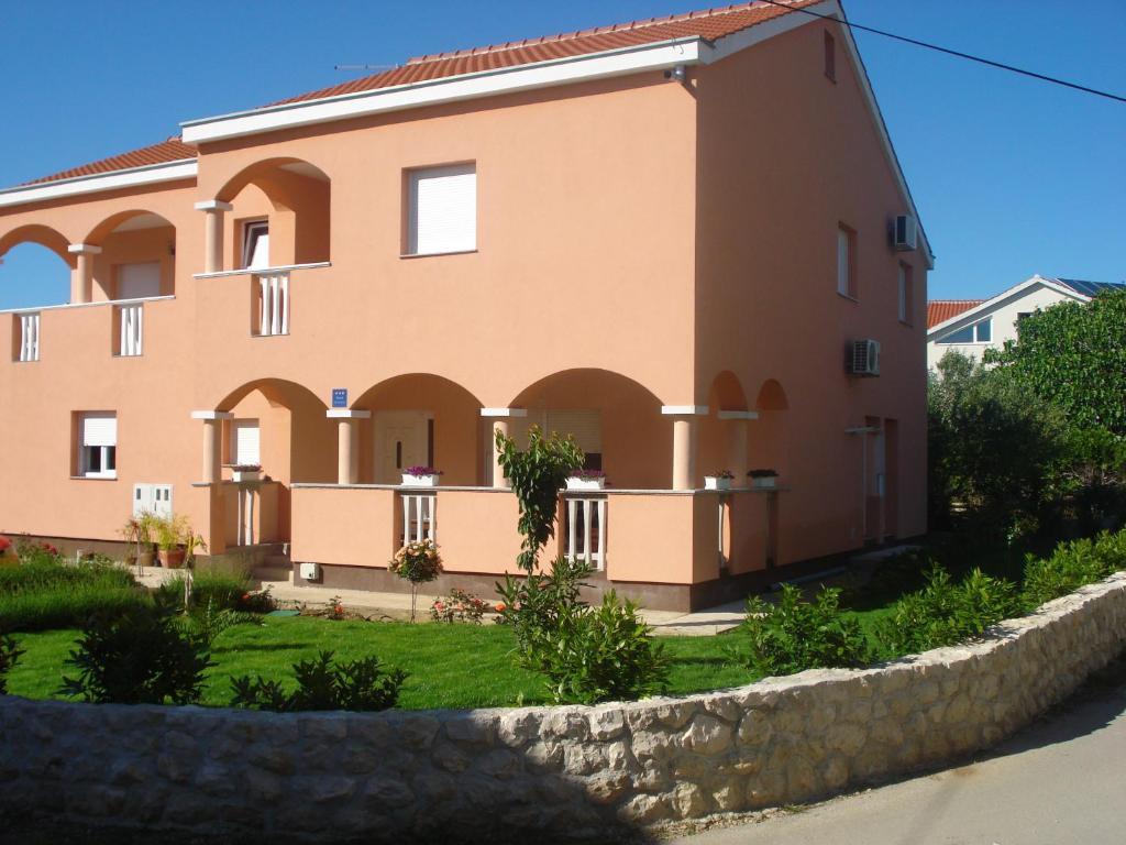 Apartments Luna Сукошан Экстерьер фото